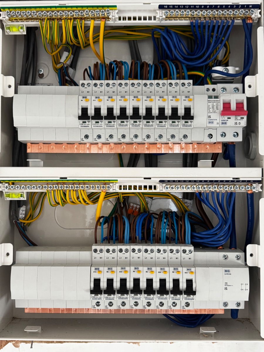 Electrician: Image 3